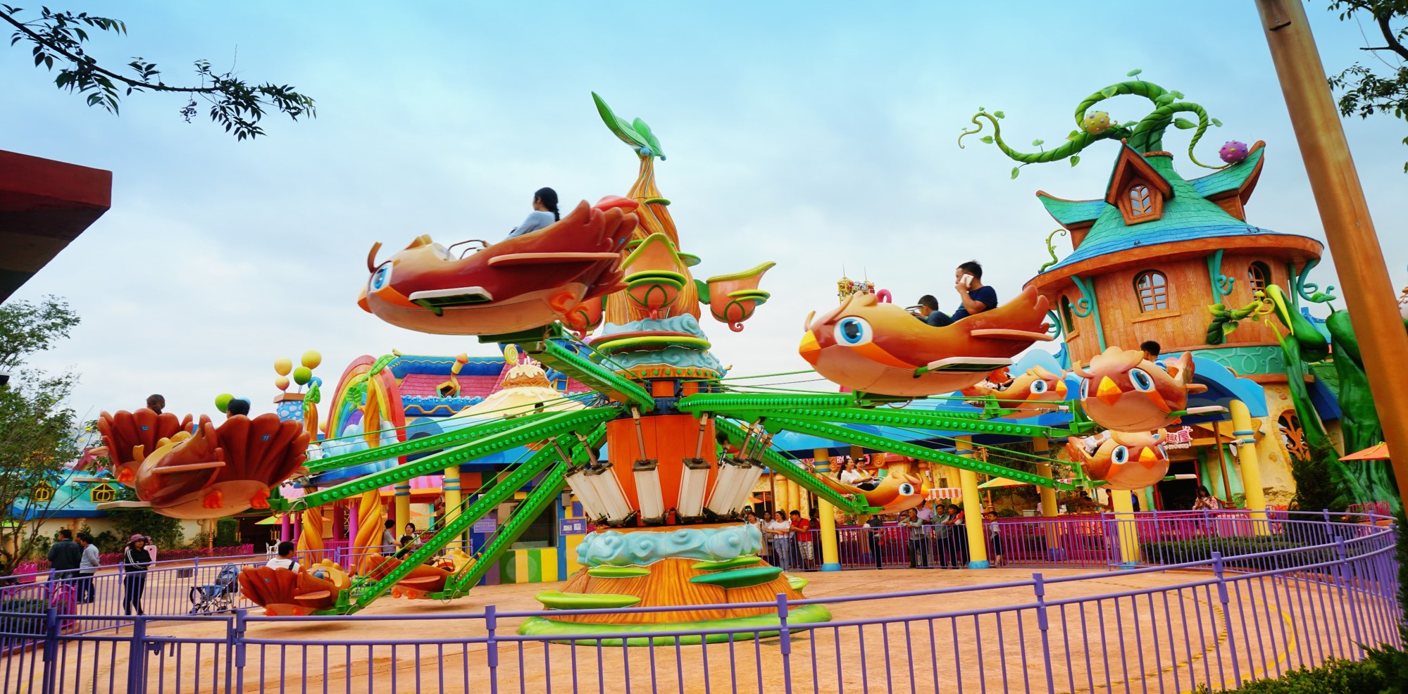 Attraction & SFX Design